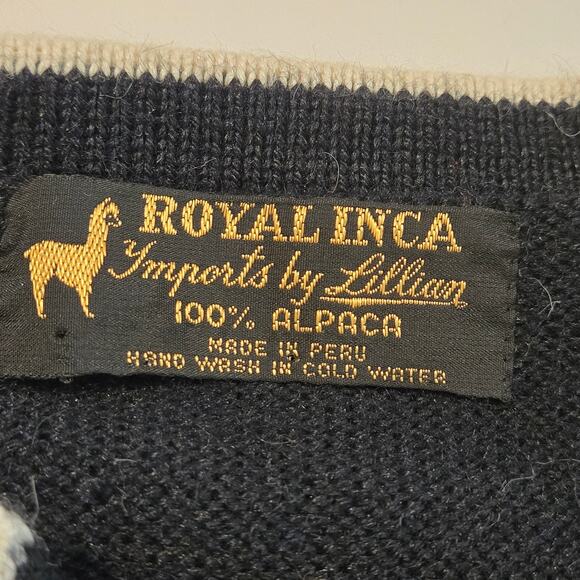 Vintage Royal Inca Imports by Lillian 100% Alpaca Peru Village Scene Cardigan - Picture 9 of 9